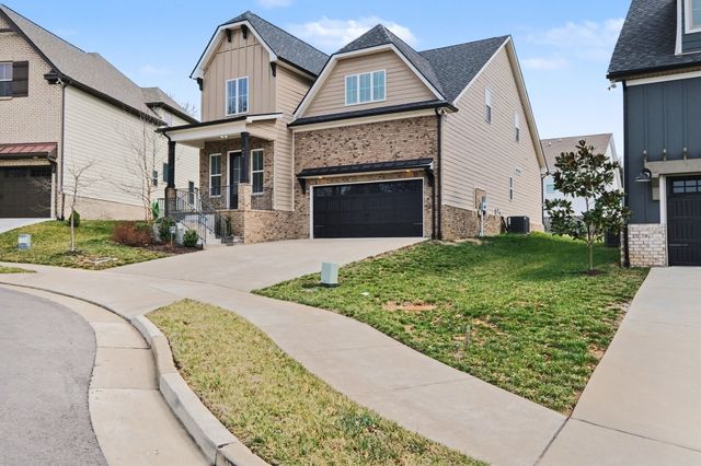 904 Chick Ct, Brentwood, TN 37027