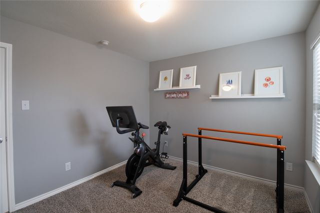 629 Fox Creek Trail, Fort Worth, TX 76131