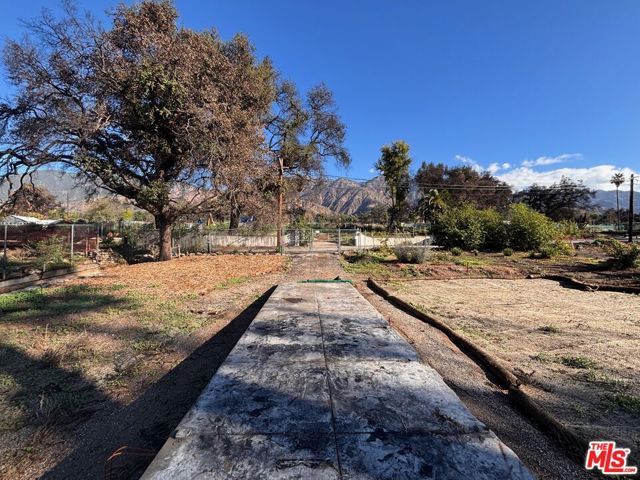 408 Wistaria Place, Altadena, CA 91001