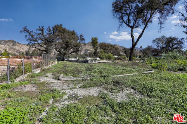 408 Wistaria Place, Altadena, CA 91001