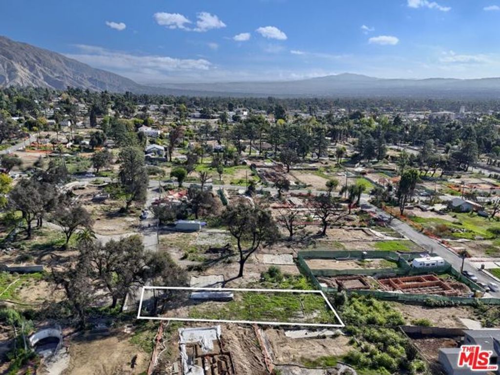 408 Wistaria Place, Altadena, CA 91001