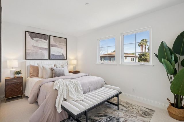 239 Granada Park Circle, Mountain View, CA 94043