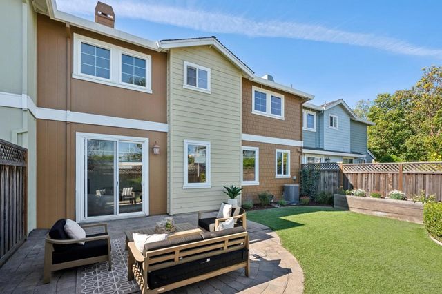 239 Granada Park Circle, Mountain View, CA 94043