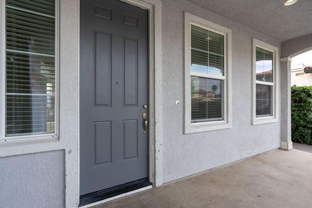 2385 S Rock Creek Dr, Los Banos, CA 93635