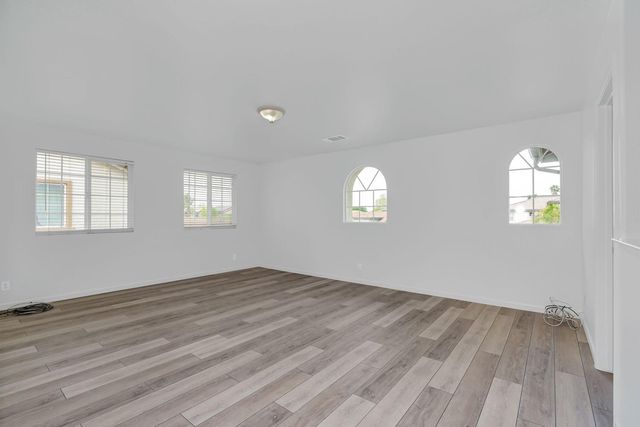 2385 S Rock Creek Dr, Los Banos, CA 93635