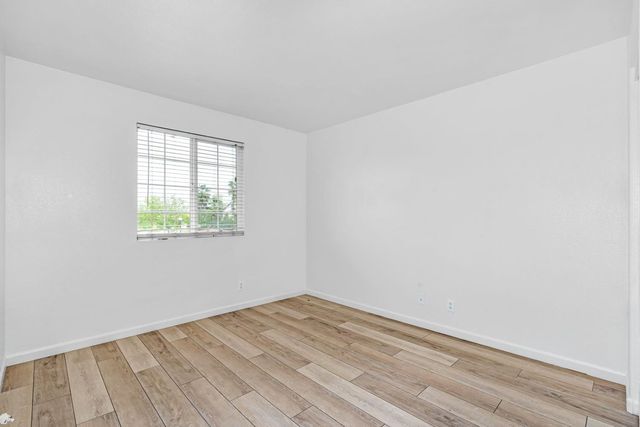 2385 S Rock Creek Dr, Los Banos, CA 93635