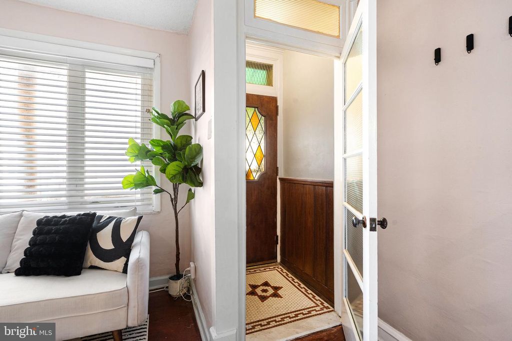 1933 S LAMBERT ST, PHILADELPHIA, PA 19145 — photo 3