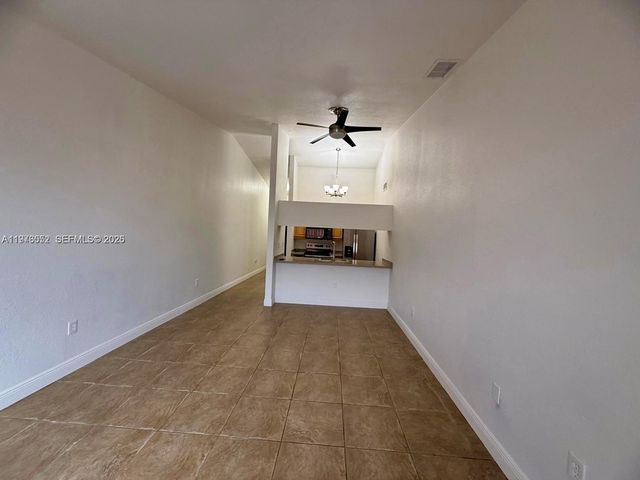 6751 NW 193rd Ln 6751, Hialeah, FL 33015