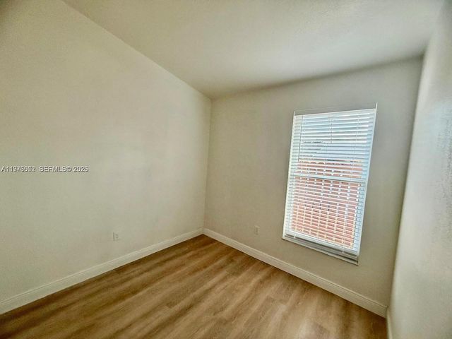 6751 NW 193rd Ln 6751, Hialeah, FL 33015