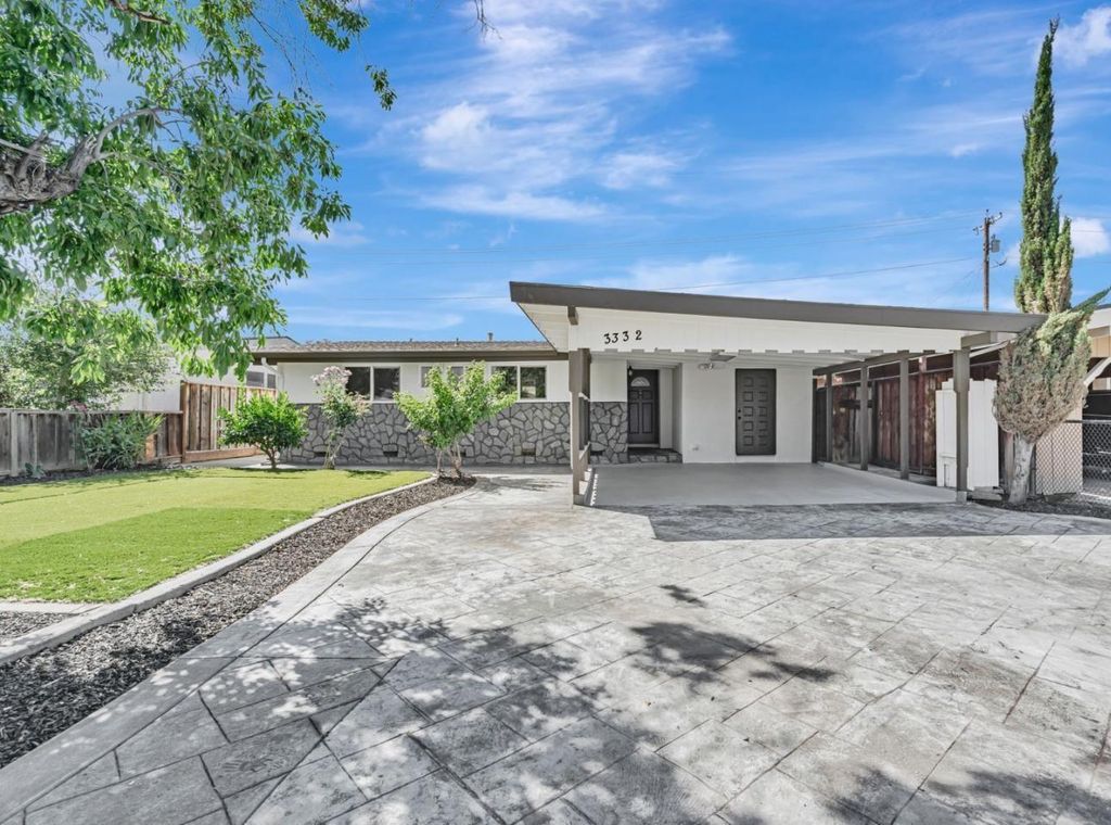 3332 Pepper Tree Lane, San Jose, CA 95127