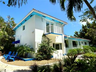 1345 SW 14th Avenue, Miami, FL 33145