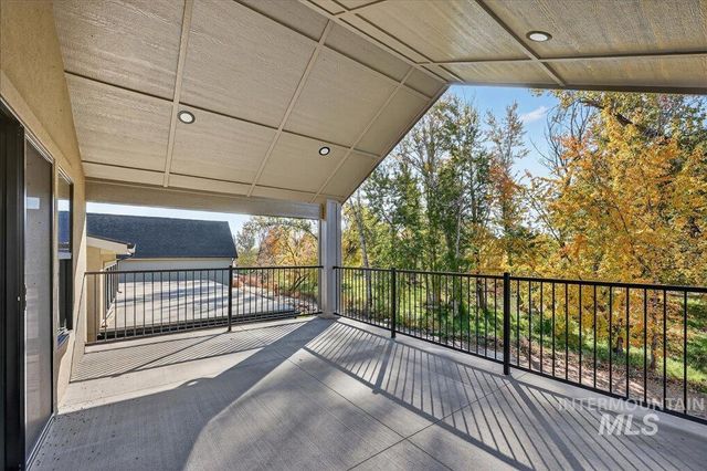665 Watkins Ave, Middleton, ID 83644