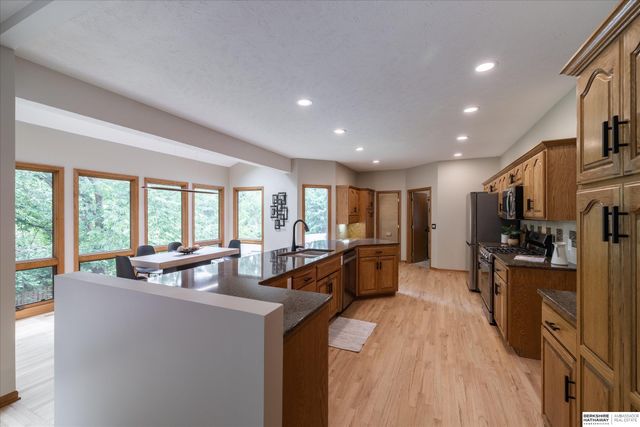 6426 S 177th Street, Omaha, NE 68135