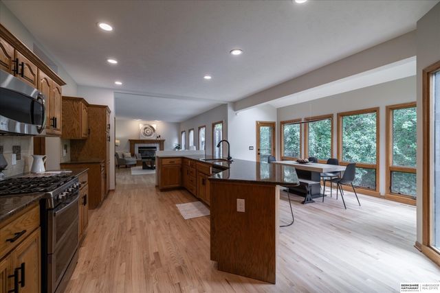 6426 S 177th Street, Omaha, NE 68135