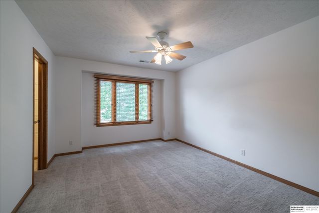 6426 S 177th Street, Omaha, NE 68135