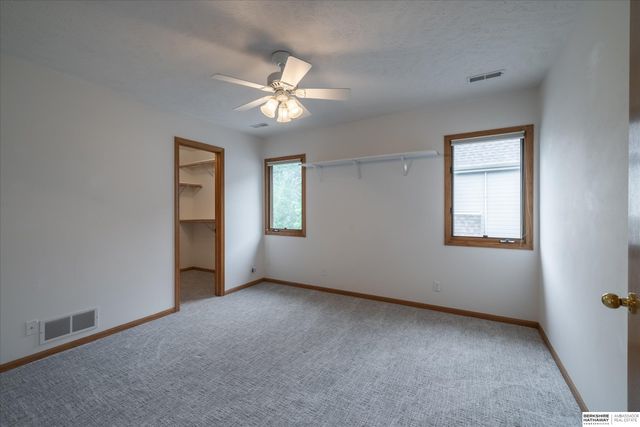 6426 S 177th Street, Omaha, NE 68135