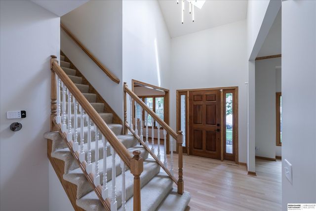 6426 S 177th Street, Omaha, NE 68135