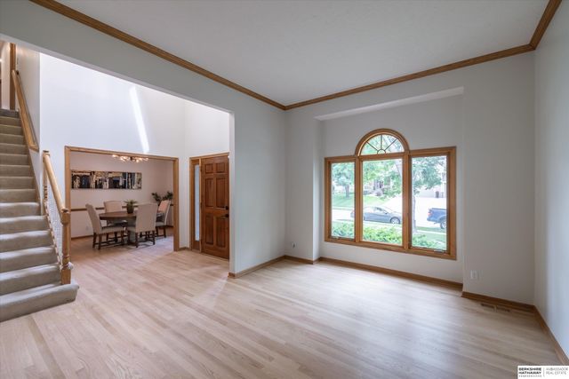 6426 S 177th Street, Omaha, NE 68135