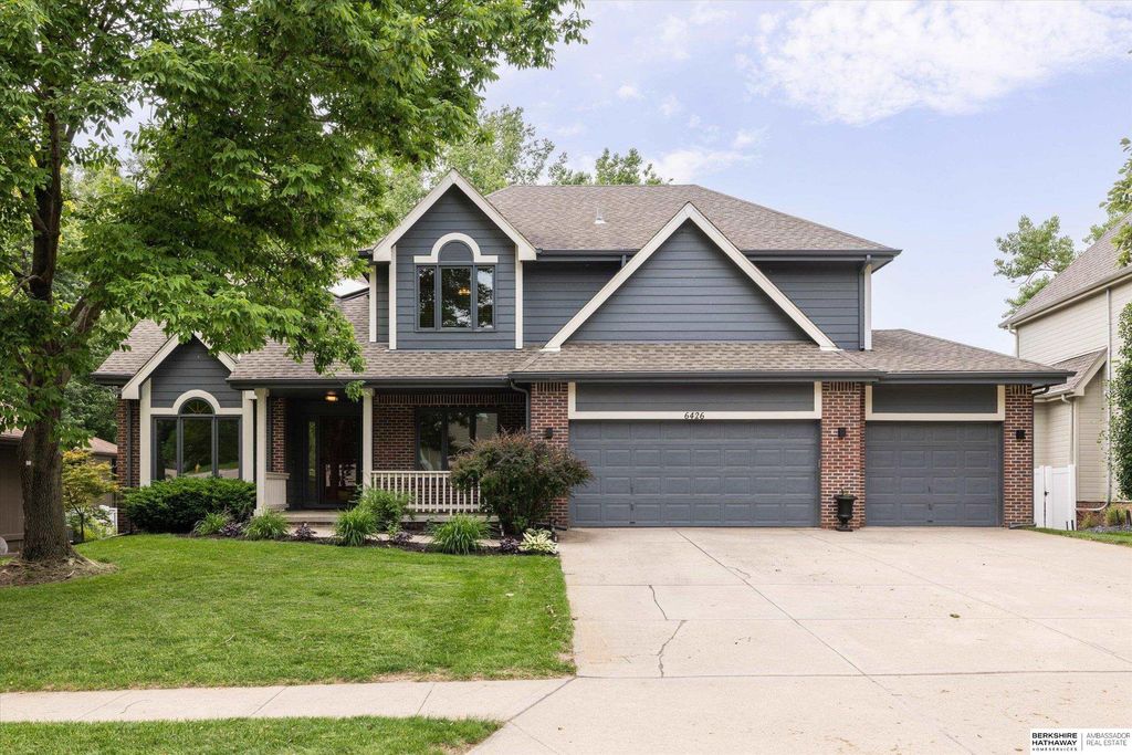 6426 S 177th Street, Omaha, NE 68135