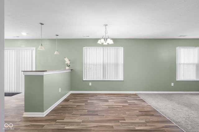 4148 Ashworth Lane, Columbus, IN 47201