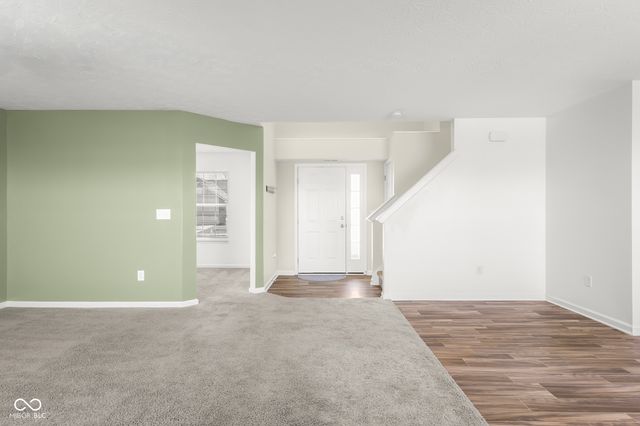 4148 Ashworth Lane, Columbus, IN 47201