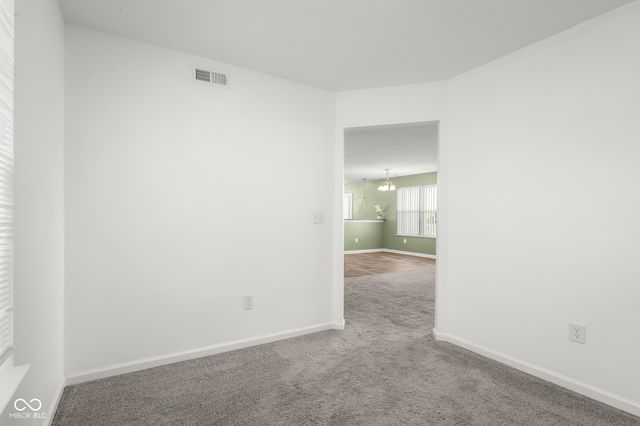 4148 Ashworth Lane, Columbus, IN 47201