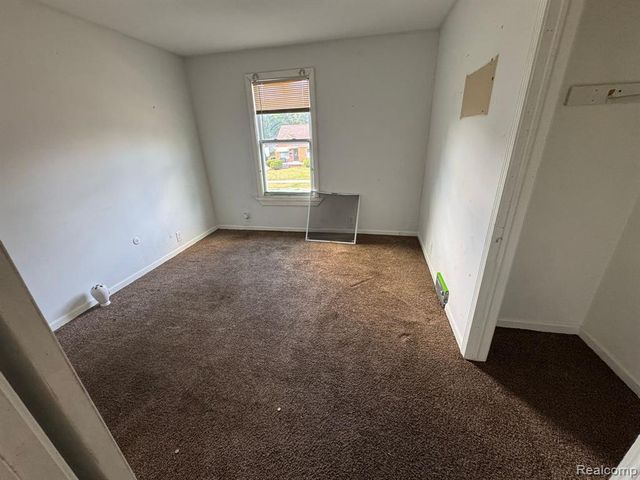 12652 Duchess Street, Detroit, MI 48224