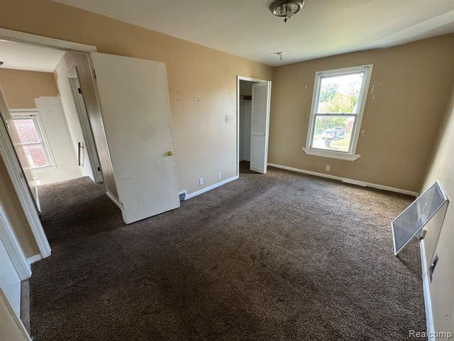 12652 Duchess Street, Detroit, MI 48224