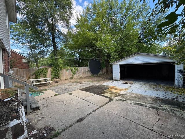 12652 Duchess Street, Detroit, MI 48224