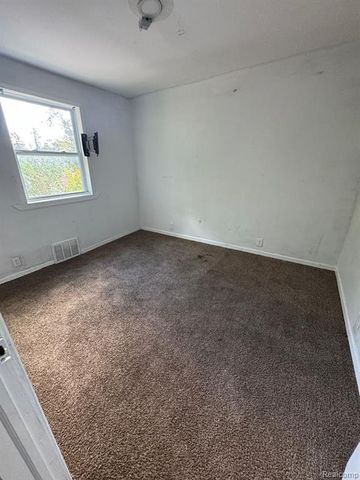 12652 Duchess Street, Detroit, MI 48224