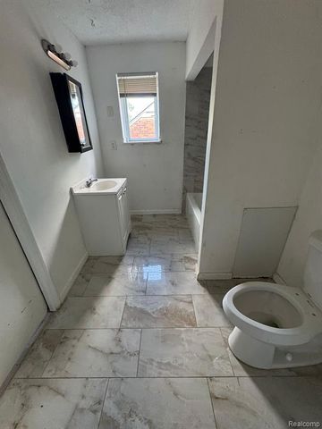 12652 Duchess Street, Detroit, MI 48224