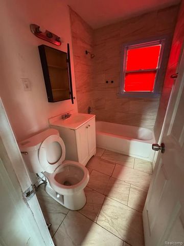 12652 Duchess Street, Detroit, MI 48224