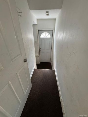 12652 Duchess Street, Detroit, MI 48224