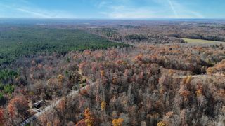 2025 Williams Grove RD, Camden, TN 38320