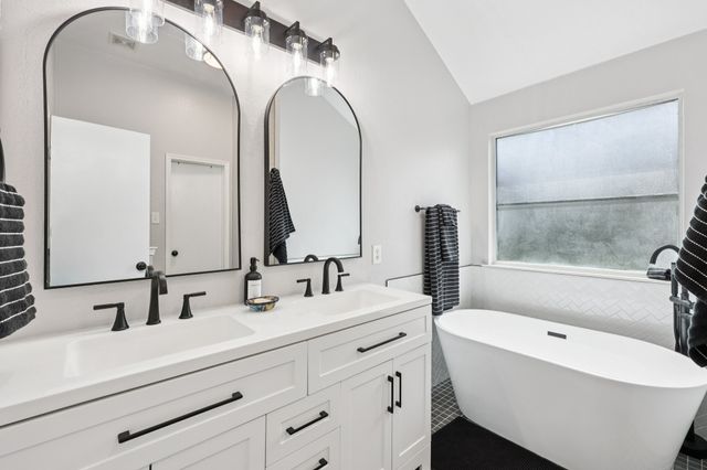 3533 Hermalinda Drive, Denton, TX 76207