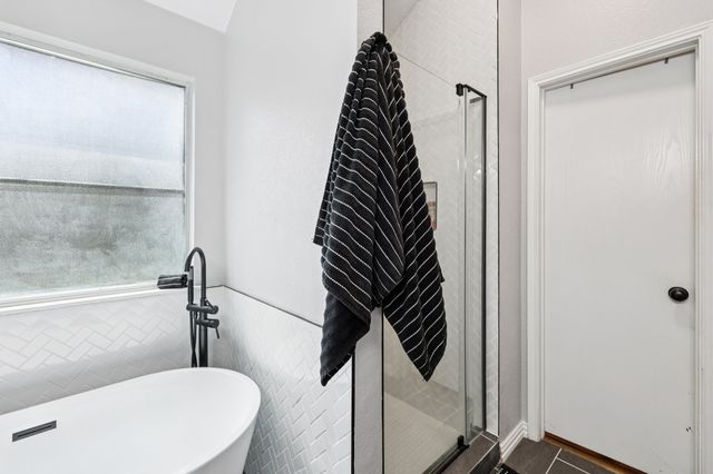 3533 Hermalinda Drive, Denton, TX 76207