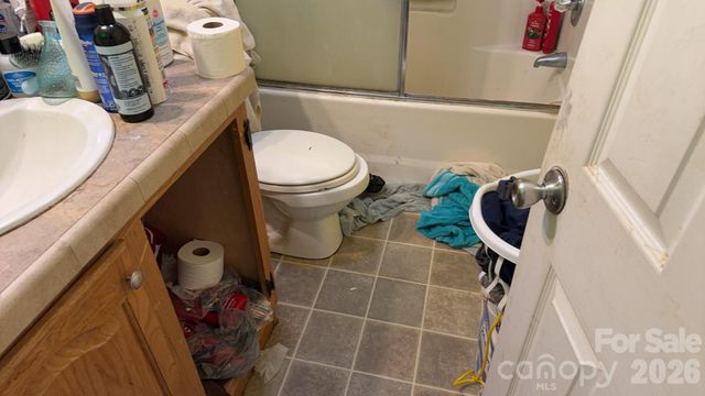 19 Honey Skipper Lane, Candler, NC 28715