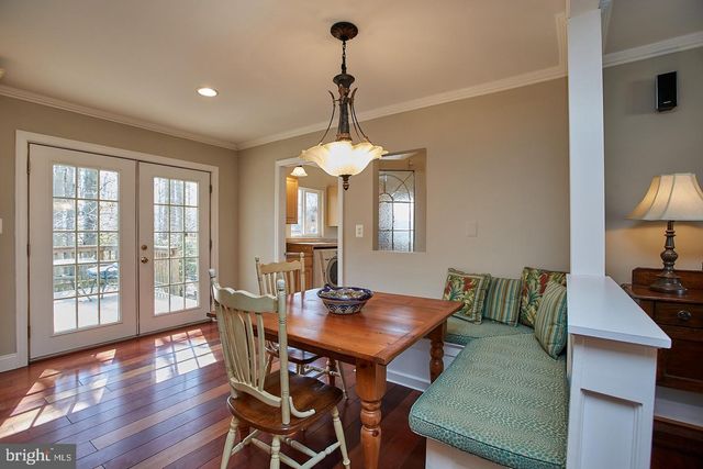 5536 QUEENSBERRY AVE, Springfield, VA 22151