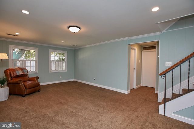 5536 QUEENSBERRY AVE, Springfield, VA 22151