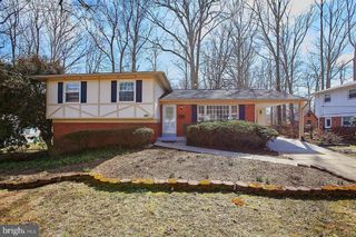 5536 QUEENSBERRY AVE, Springfield, VA 22151