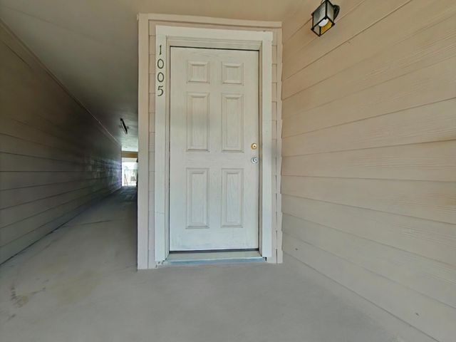 3770 Lovers Wood Lane 1005, Houston, TX 77014