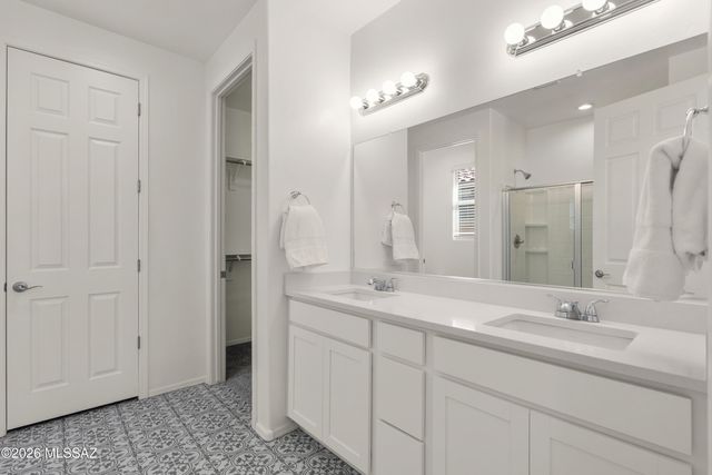 7787 S Wolf Creek Drive, Tucson, AZ 85757