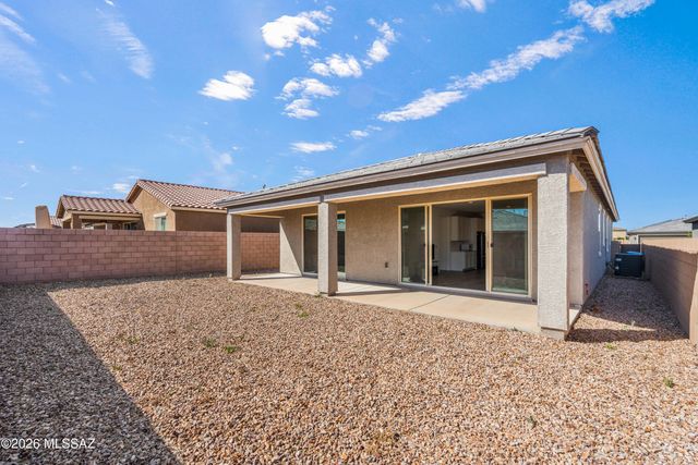 7787 S Wolf Creek Drive, Tucson, AZ 85757