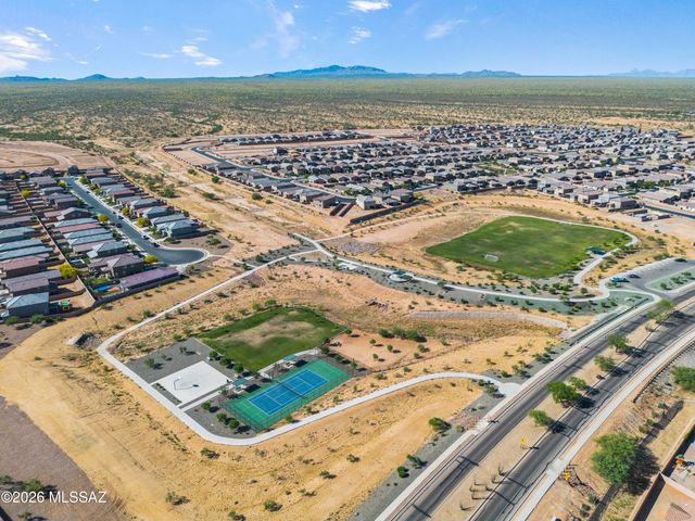 7787 S Wolf Creek Drive, Tucson, AZ 85757