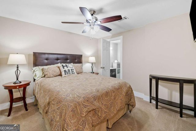 425 Chadwick Place, Canton, GA 30114