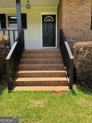 109 NE Trojan Circle NE, Milledgeville, GA 31061