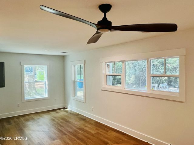 2509 Acorn Hill Avenue, Beaufort, SC 29902