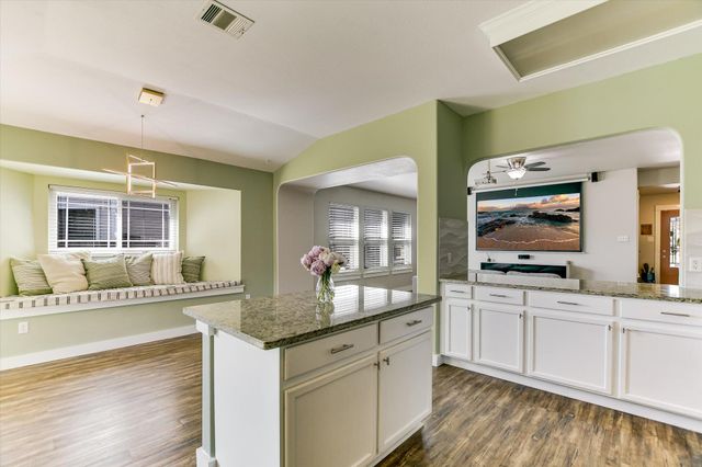 1507 Apollo CIR, Round Rock, TX 78664