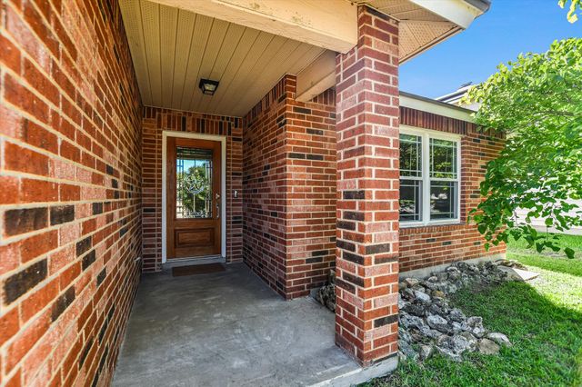 1507 Apollo CIR, Round Rock, TX 78664
