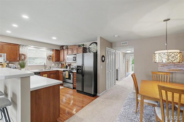 4612 Via Condotti, St Peters, MO 63304